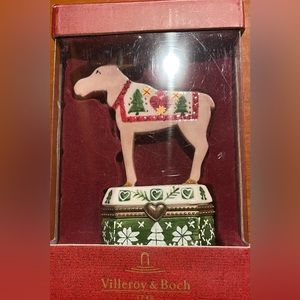 VILLEROY & BOCH MOOSE PORCELAIN CHRISTMAS TRINKET BOX